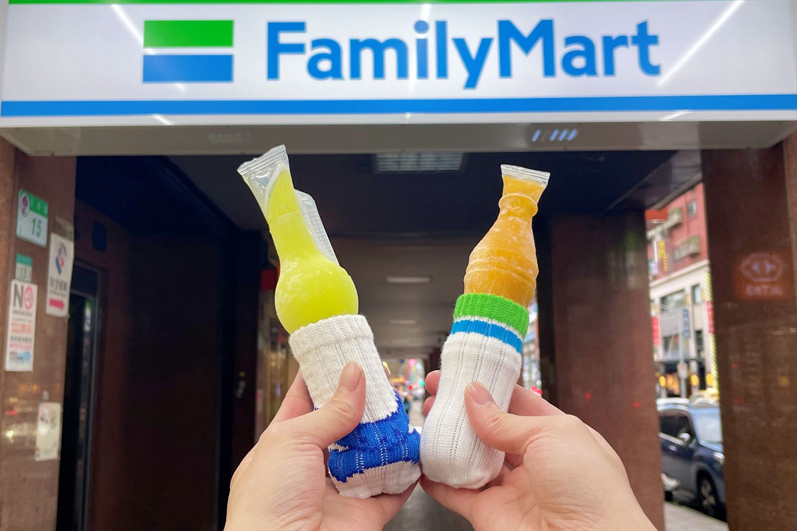 抹茶敲敲冰、芭樂雪糕必吃！全家新冰齊發，任3件抽0元再送爆紅冰棒套