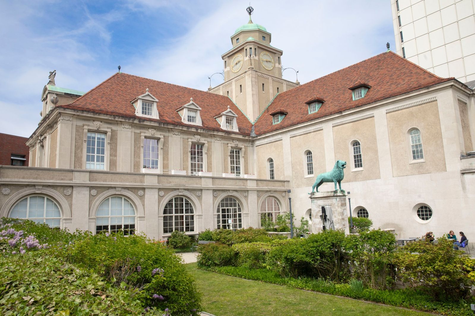 川普取消哈佛大學免稅地位!校長:違法且具破壞性