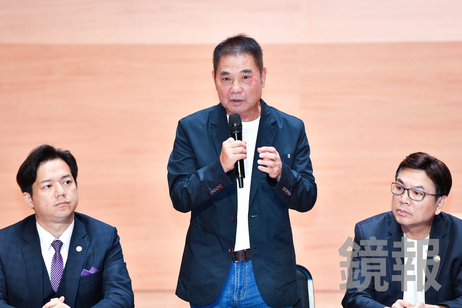 苗栗男超商前隨機砍人「2女童、1男重傷」　鍾東錦曝：邱嫌有精神問題