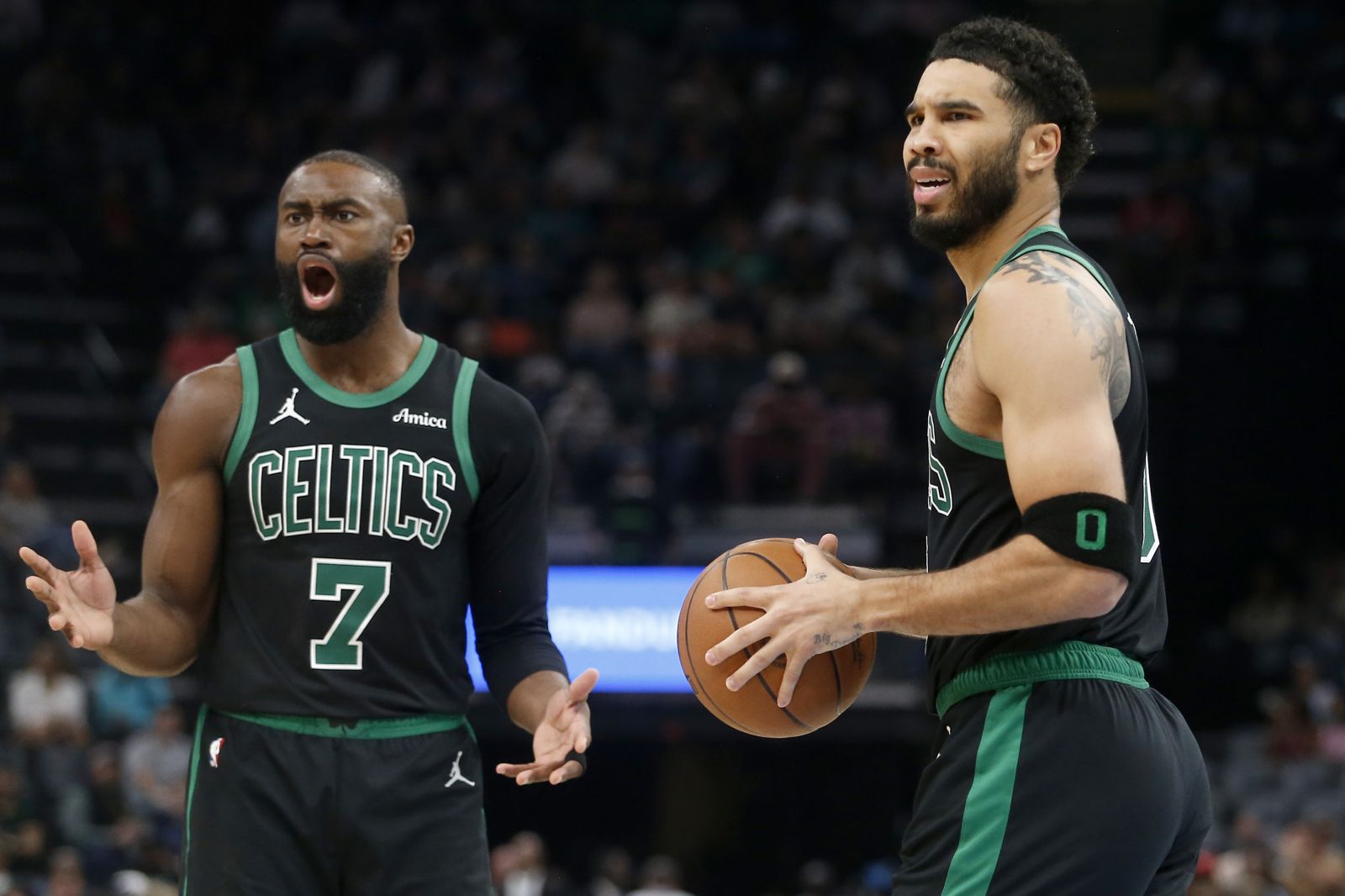 Jaylen Brown(左)與Jayson Tatum(右)在波士頓塞爾提克合作9季。圖/達志影像