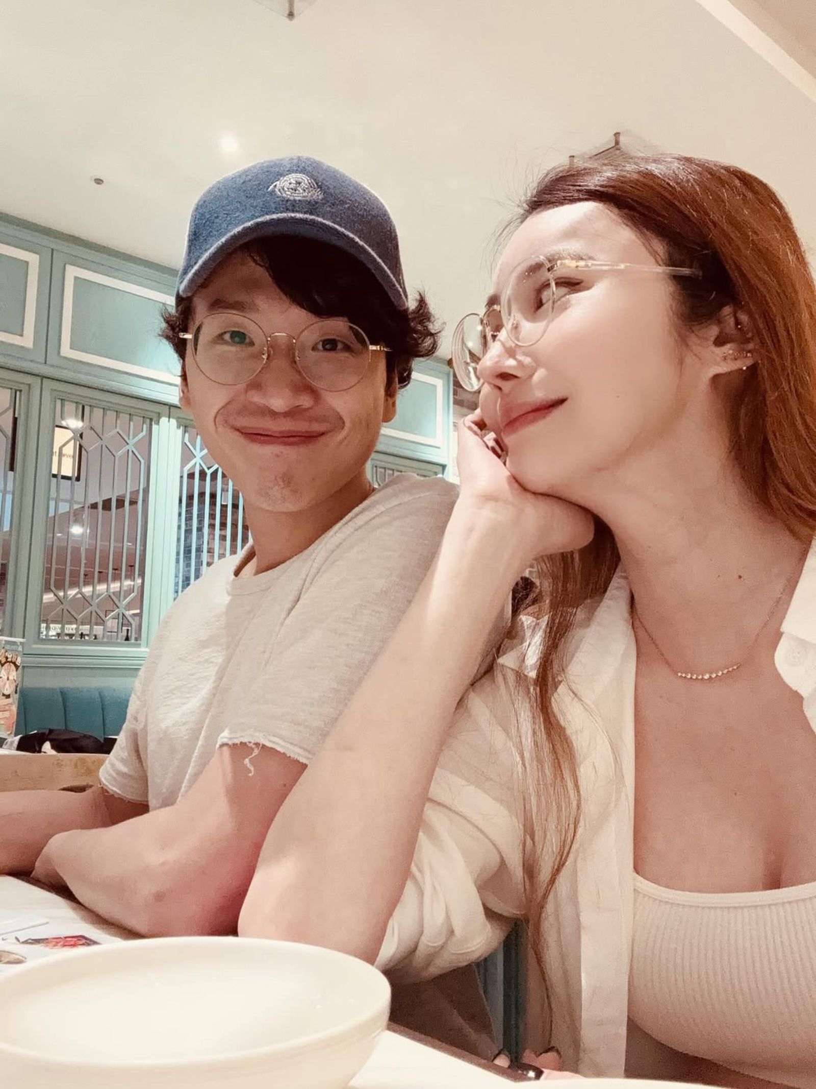 蘇德揚（左）與Rena原本要在今年結婚。翻攝Threads @hoppychamp