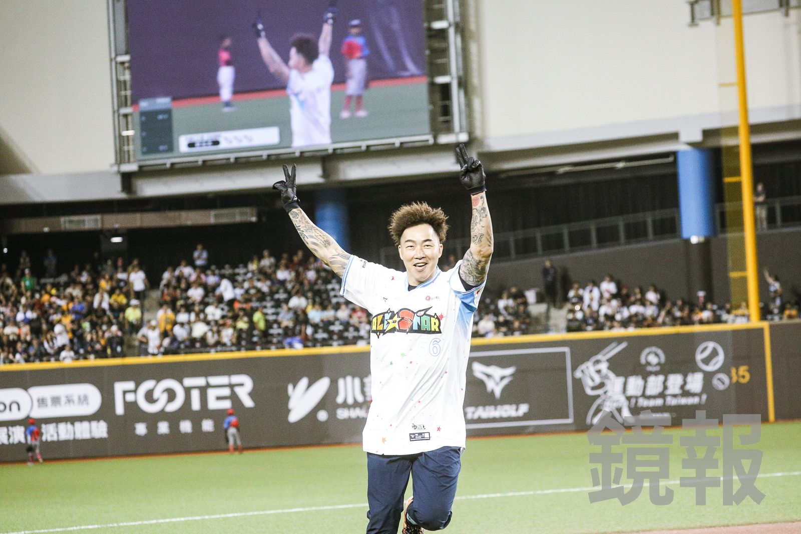 中職／熬夜看球的回憶回來了！郭泓志開轟做公益、王建民餵球全場嗨翻