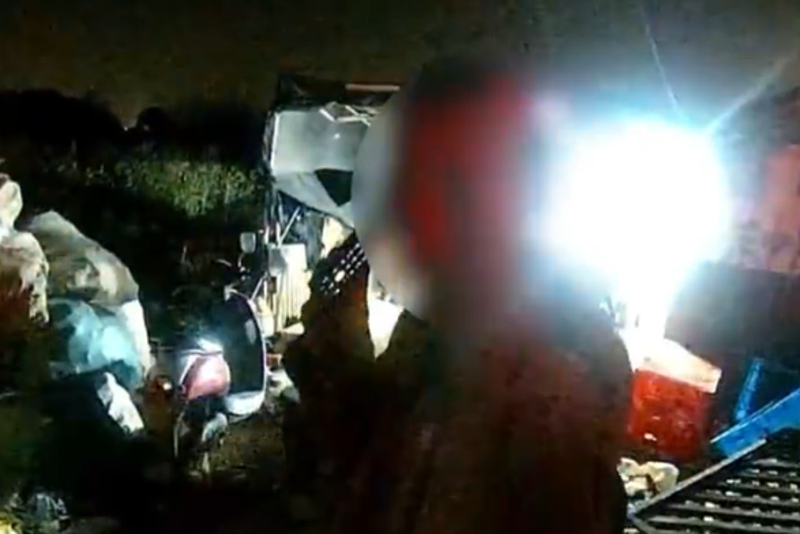 酒醉父親雙手一攤！3小時報警47次遭拘留7天　警方氣瘋：不在管轄範圍　
