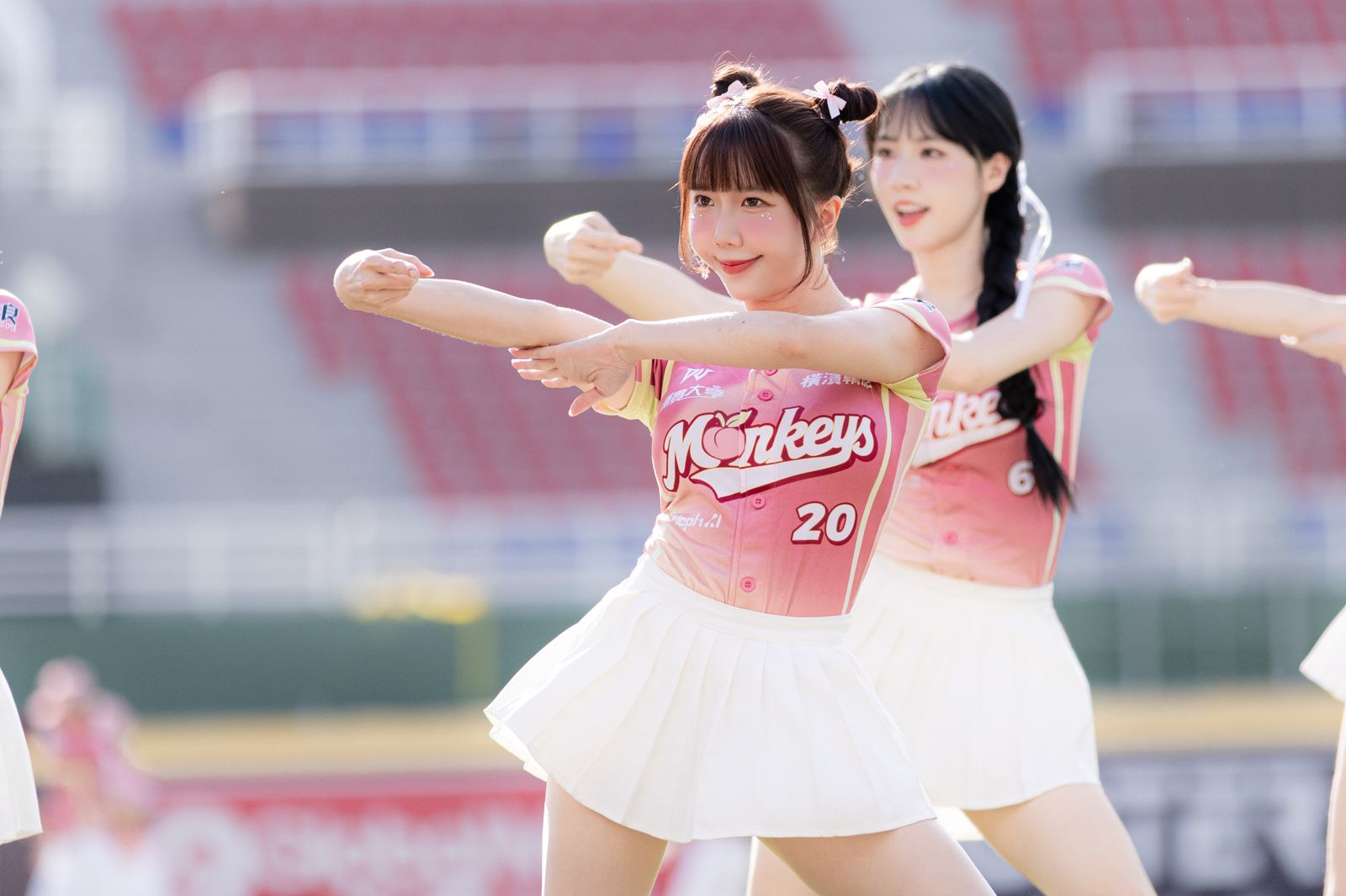 Mika個性活潑開朗。樂天桃猿提供