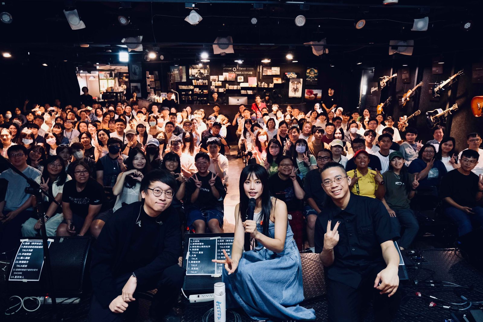 吳汶芳18日在後台咖啡開唱。理響音樂提供