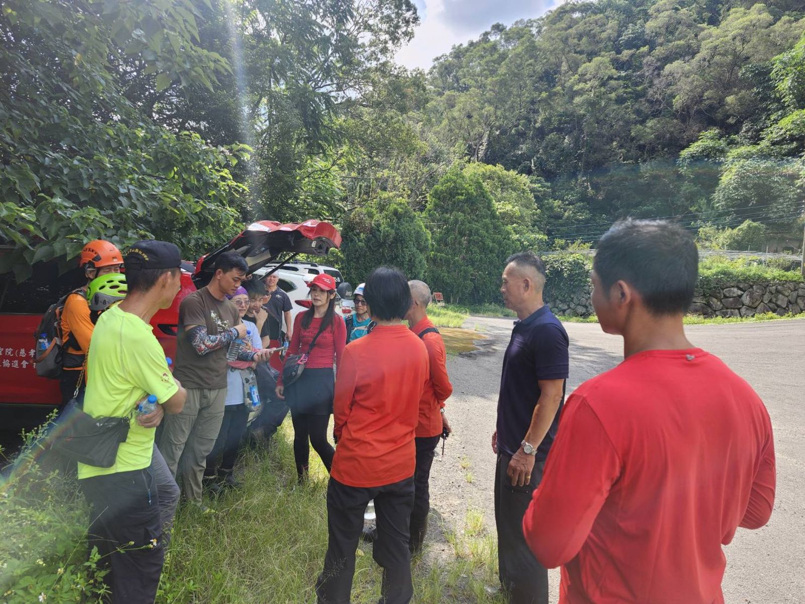 台中和平東卯山驚傳山難死亡　登山隊員失聯陳屍10米深山谷