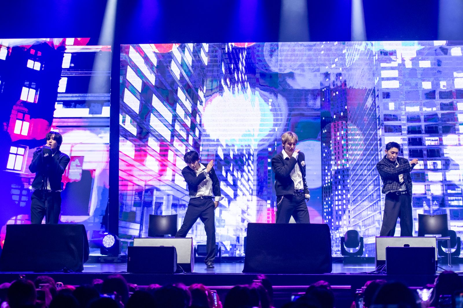 出道屆滿15年，TEEN TOP全面進化。網銀國際影視提供