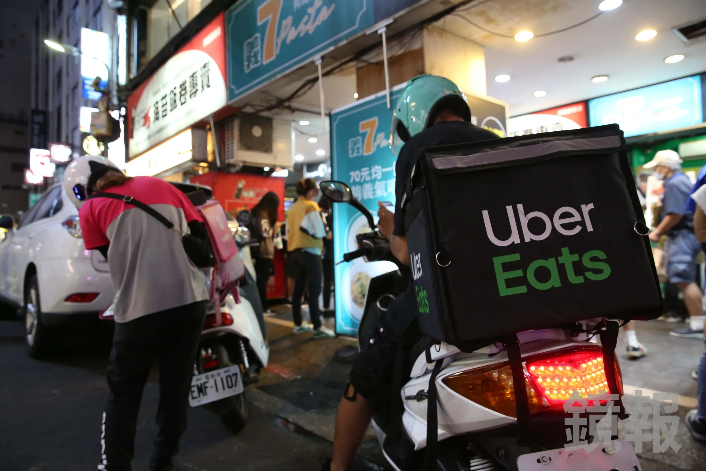 外送專法即將上路 應小心避免「四輸」局面