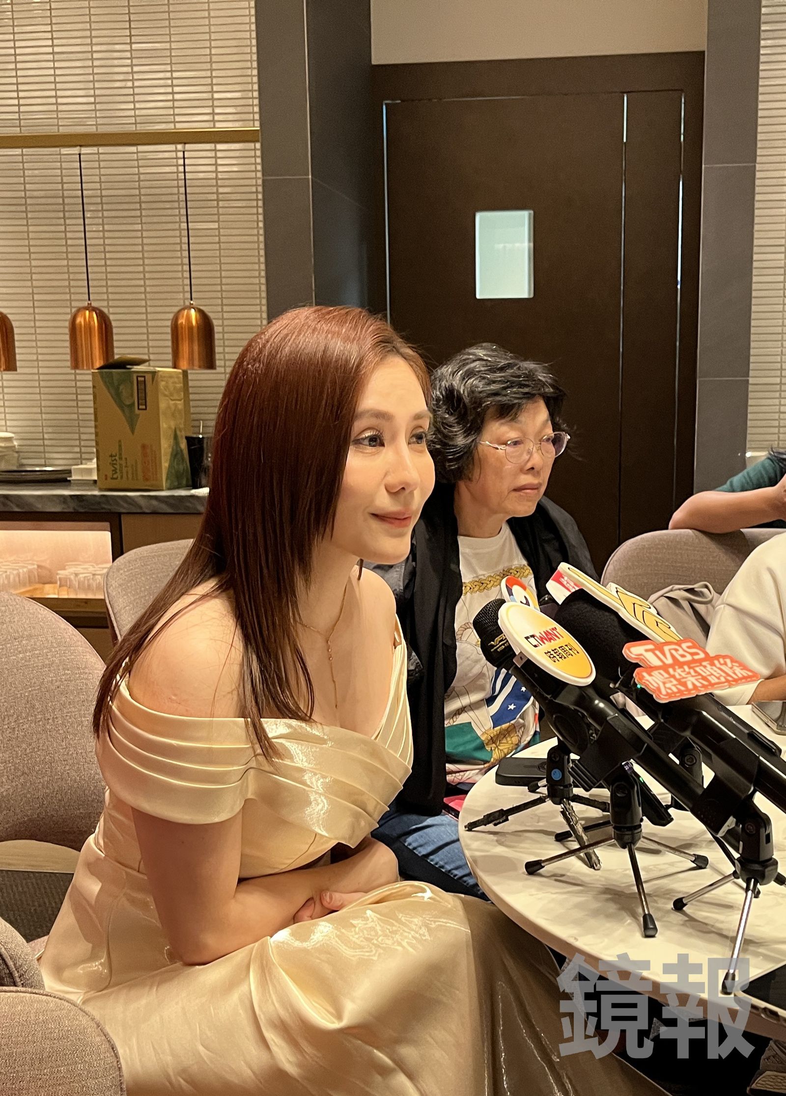 王宇婕表示在江祖平燙傷時曾傳簡訊關心。劉慧茹攝