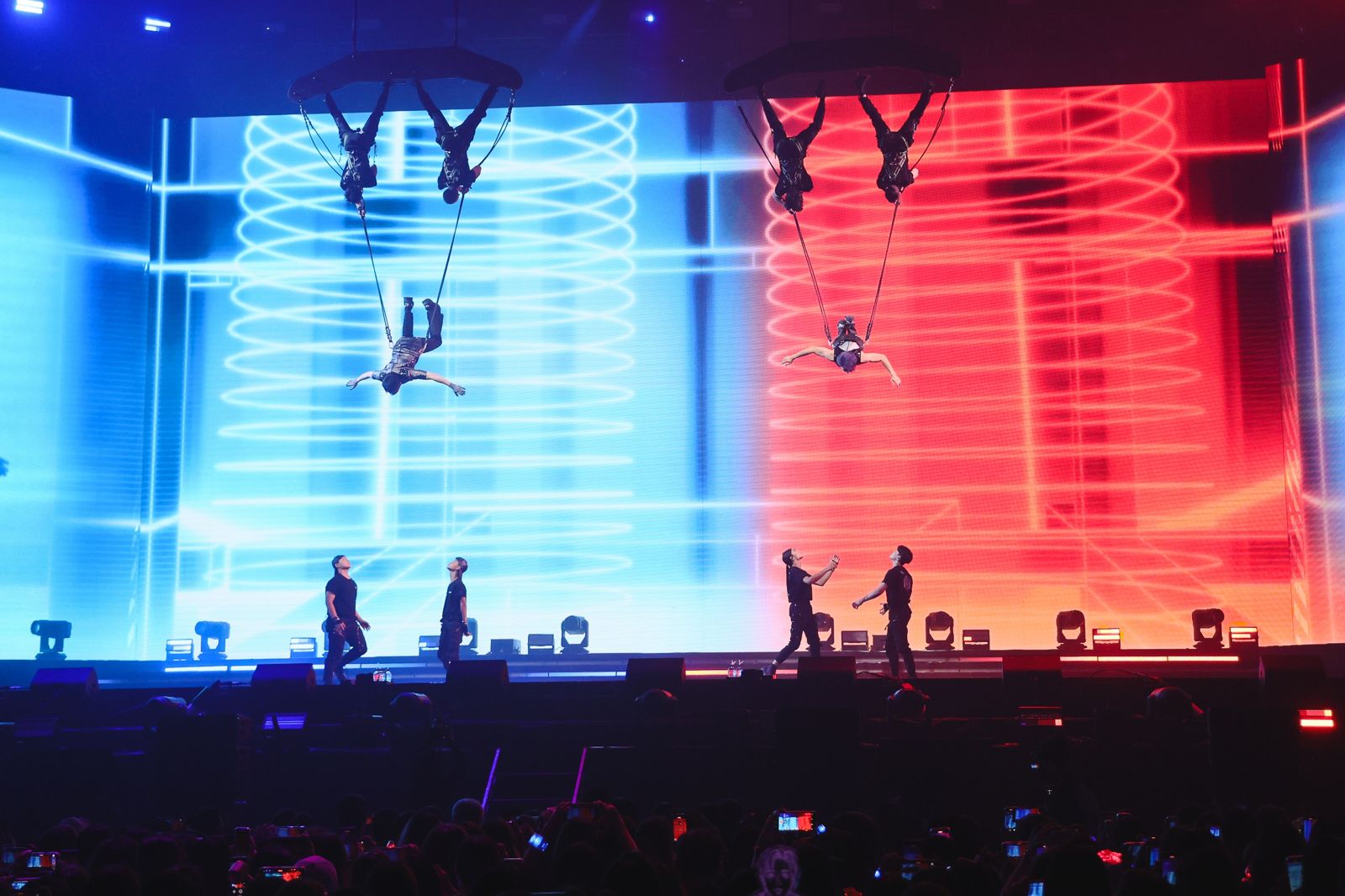Energy6日在高雄巨蛋展開「ALL IN全面進擊」演唱會首場。相信音樂提供