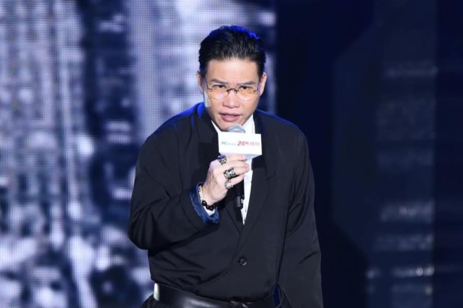 蘇永康下月來台開唱主辦單位發聲了！涉毒致歉　愛妻力挺：永遠在你身邊支持