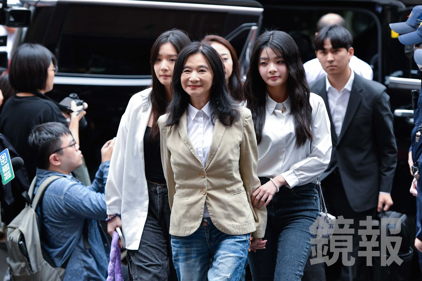 第一名當選市議員！應曉薇憶昔「洗盡鉛華」淚崩　法庭淒喊誓死捍衛清白　網友神配BGM笑瘋