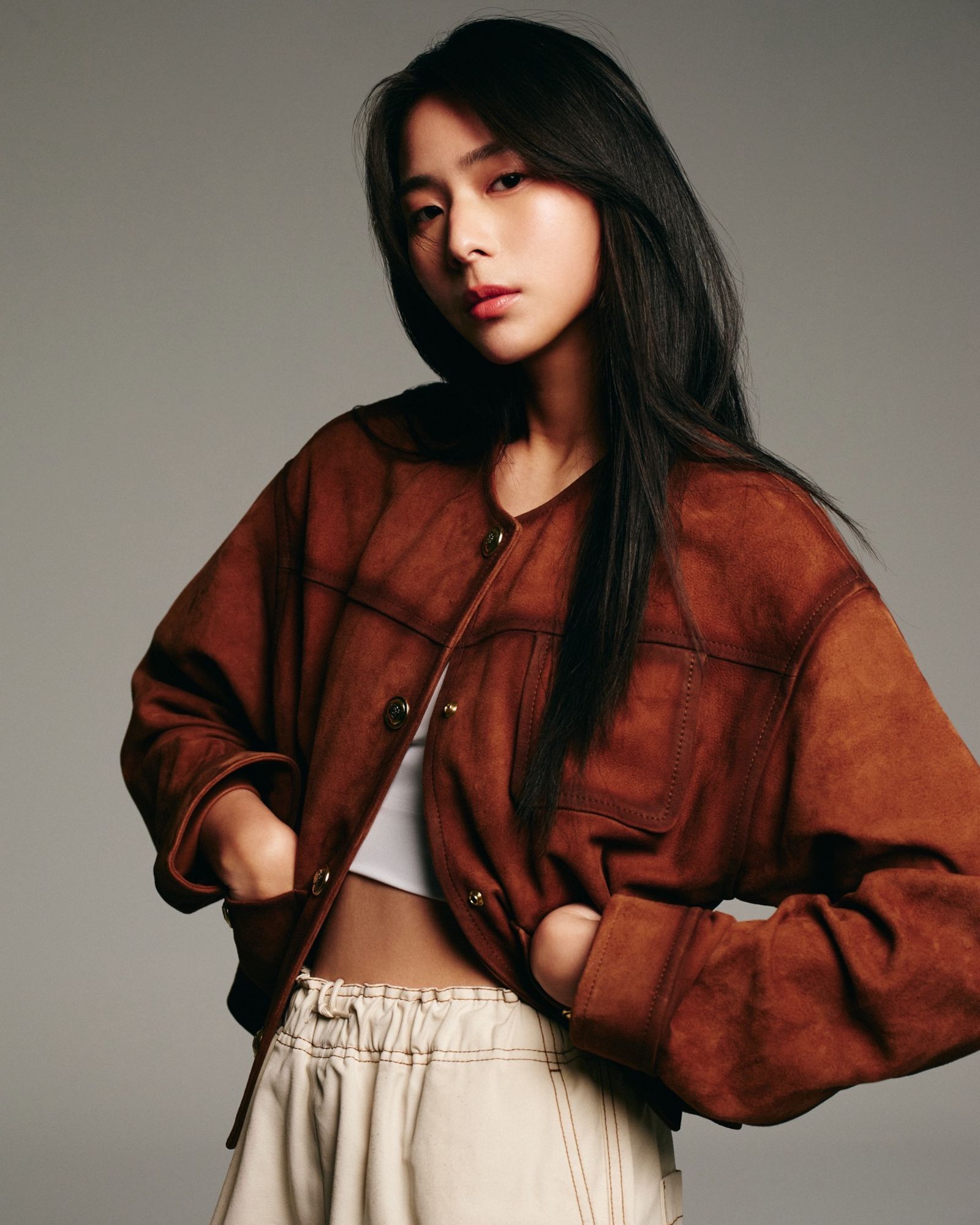 袁漠遙維持長髮造型已長達13年。周子娛樂提供