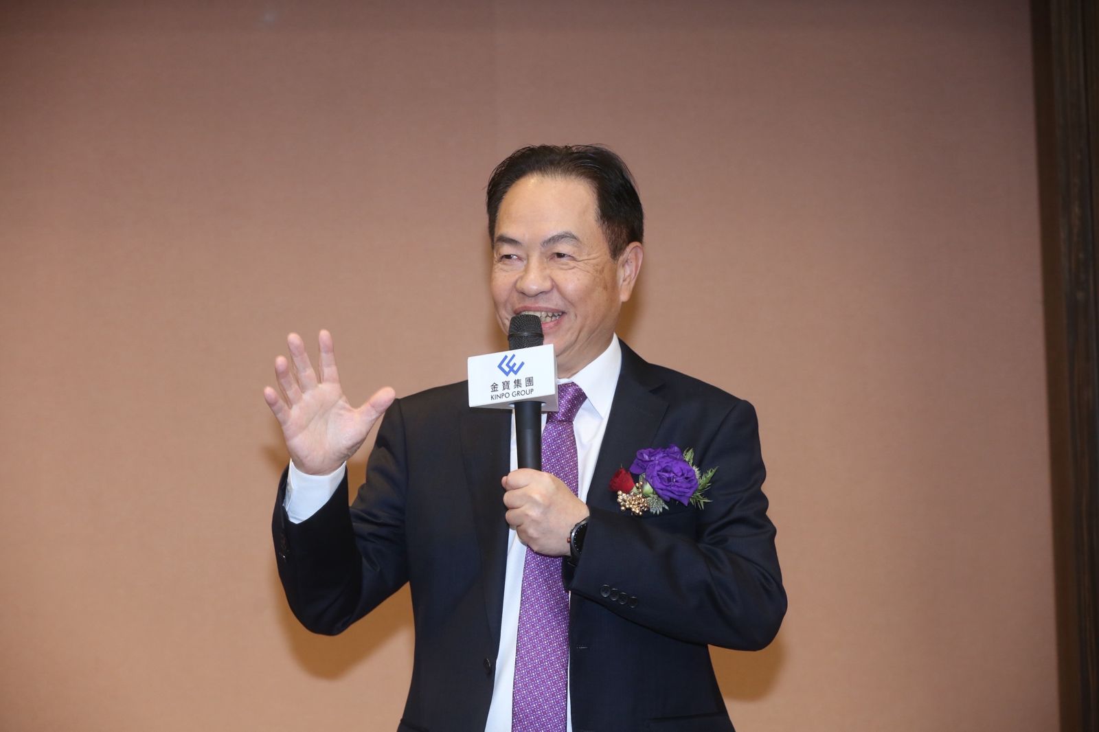 金寶總座自爆「低軌衛星業務暫停中」　今年營收估持平　獲利拚成長