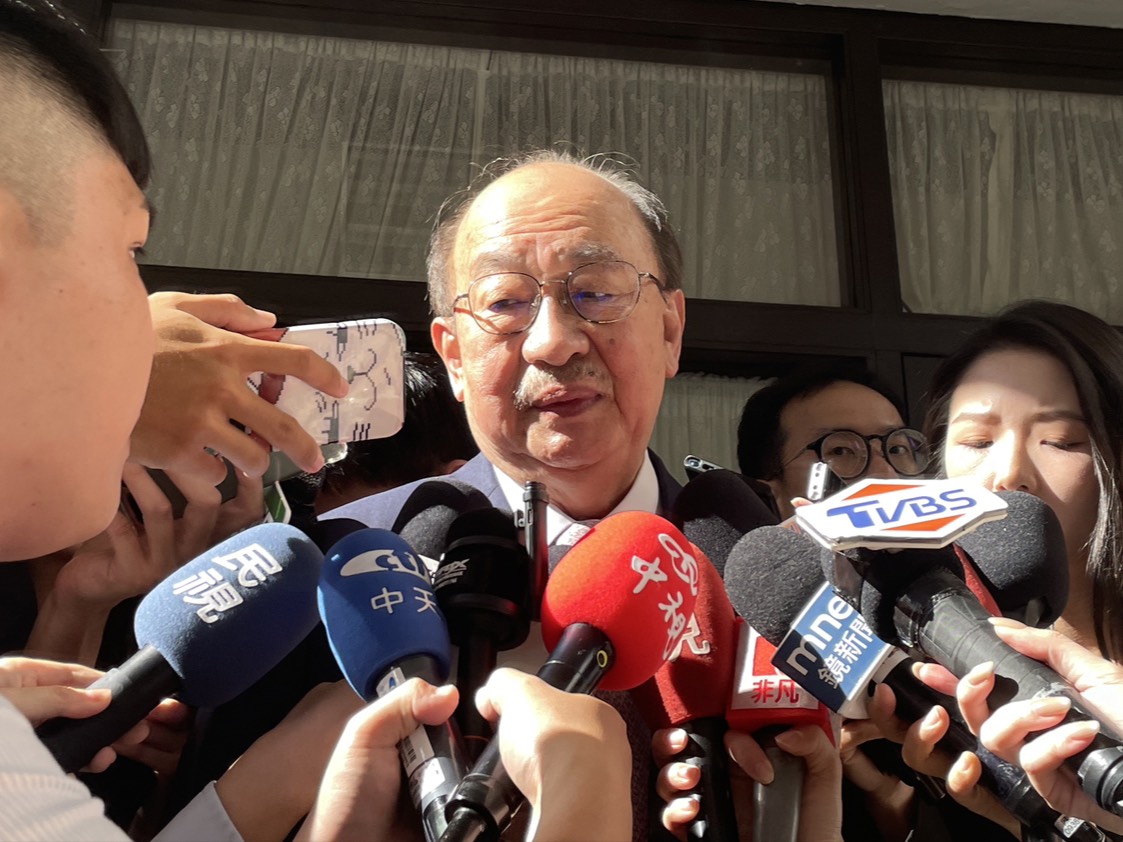 傳賴清德當面逼退辭總召?柯建銘駁斥「非事實」:只有潘孟安奉派前來