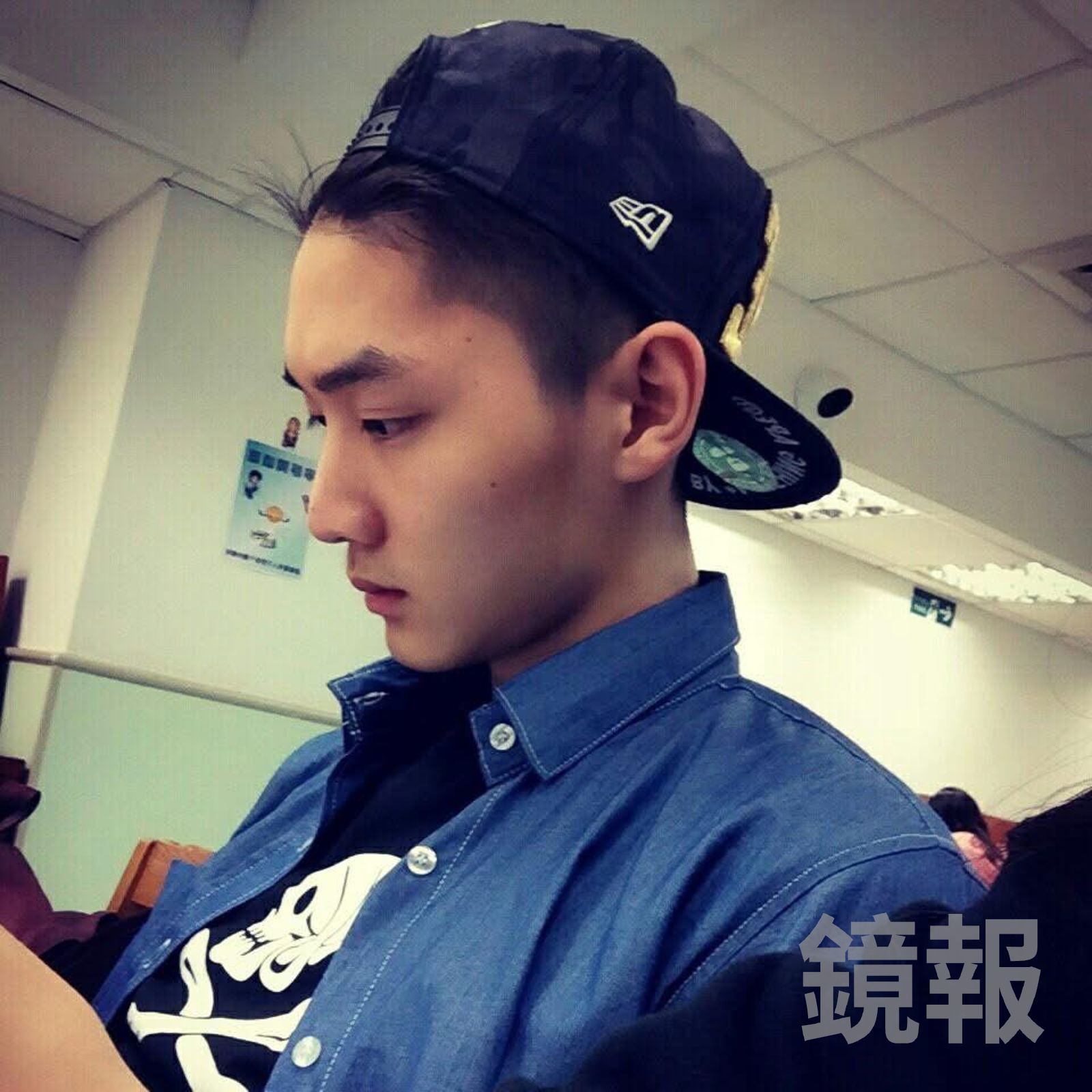 鑫因偵辦藝人閃兵案,高顏值引發討論。