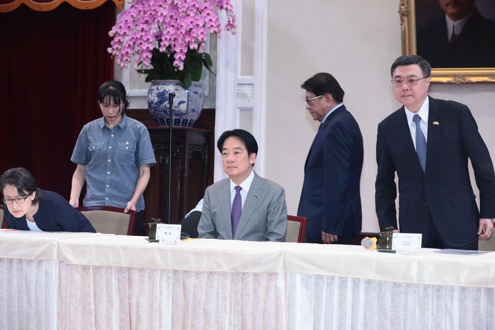因應美國對等關稅,府院黨嚴陣以待,並召開記者會對外說明。林煒凱攝