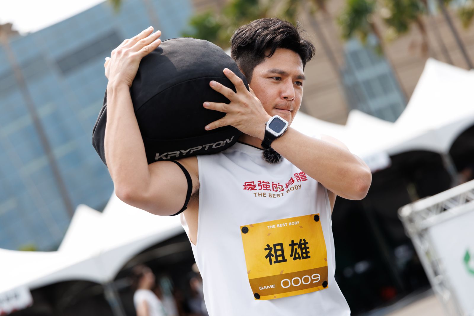 來自馬來西亞的祖雄開戰。好看娛樂提供