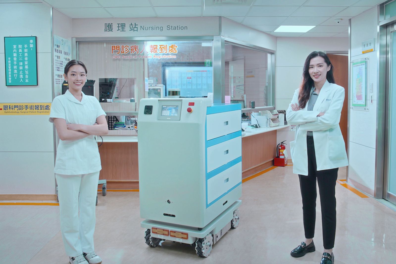 24小時操也不會過勞死　AI機器人「阿幫」專門運送救命醫材