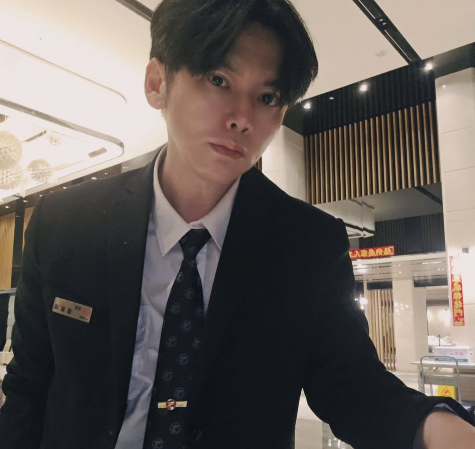 簡家瑋也斜槓擔任保全工作。翻攝簡家瑋IG