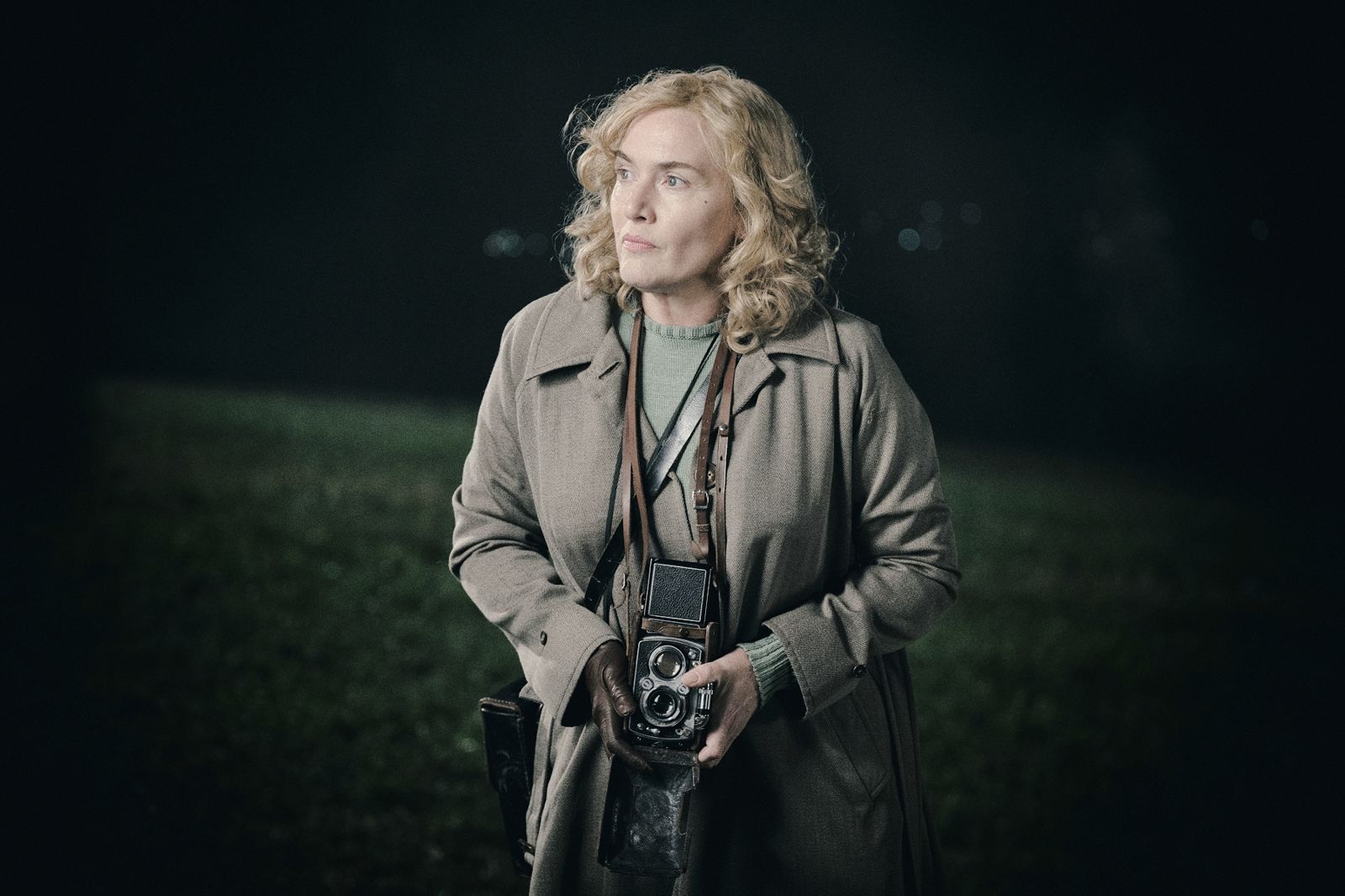 凱特溫絲蕾耗時9年圓夢　詮釋傳奇女攝影師感覺被附身