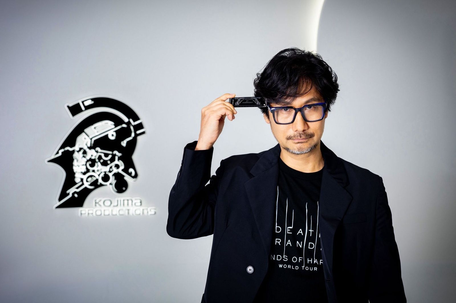 曾以遊戲預言網路亂象　小島秀夫談AI時代資訊超載：我們需成為新人類