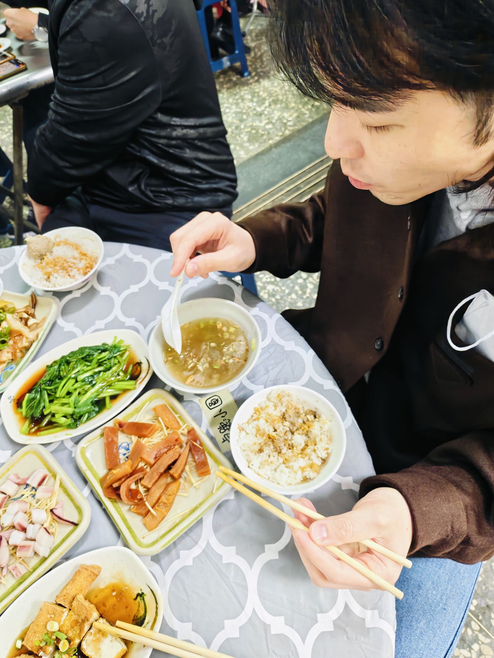 蕭敬騰超愛台中美食。喜鵲娛樂提供