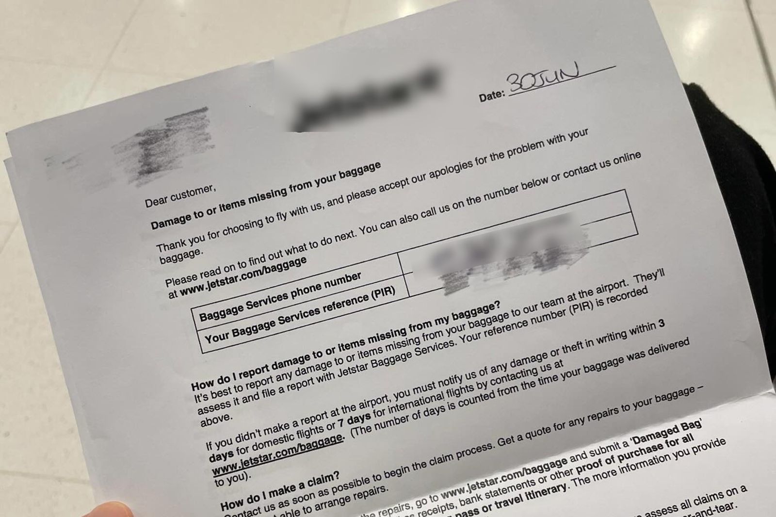 超賣座位、行李延誤未主動告知！她控「知名廉航」超雷：狗都不搭