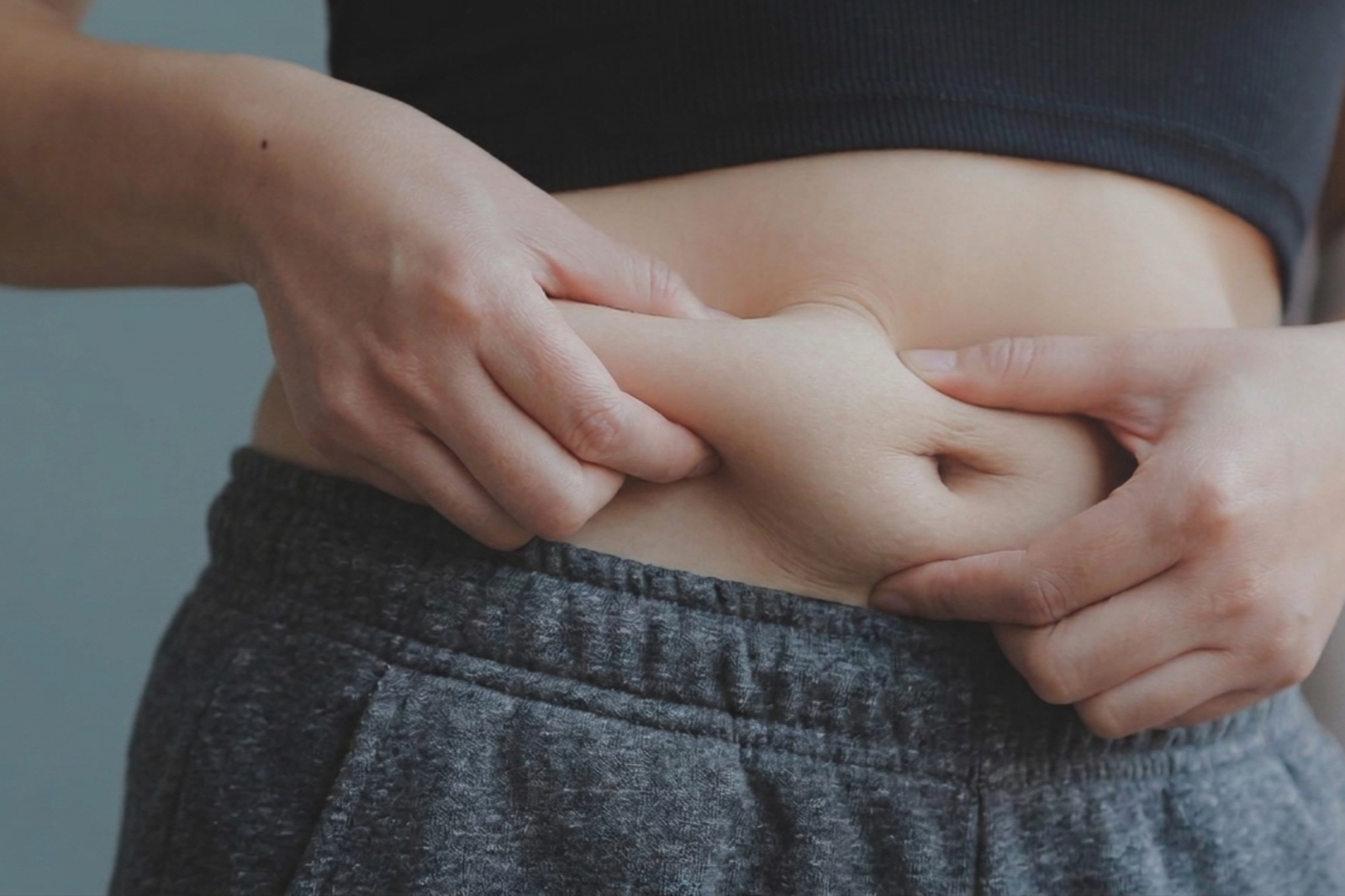 30歲女狂瘦15公斤卻變泡芙人！醫警告：減重最怕肌肉先流失