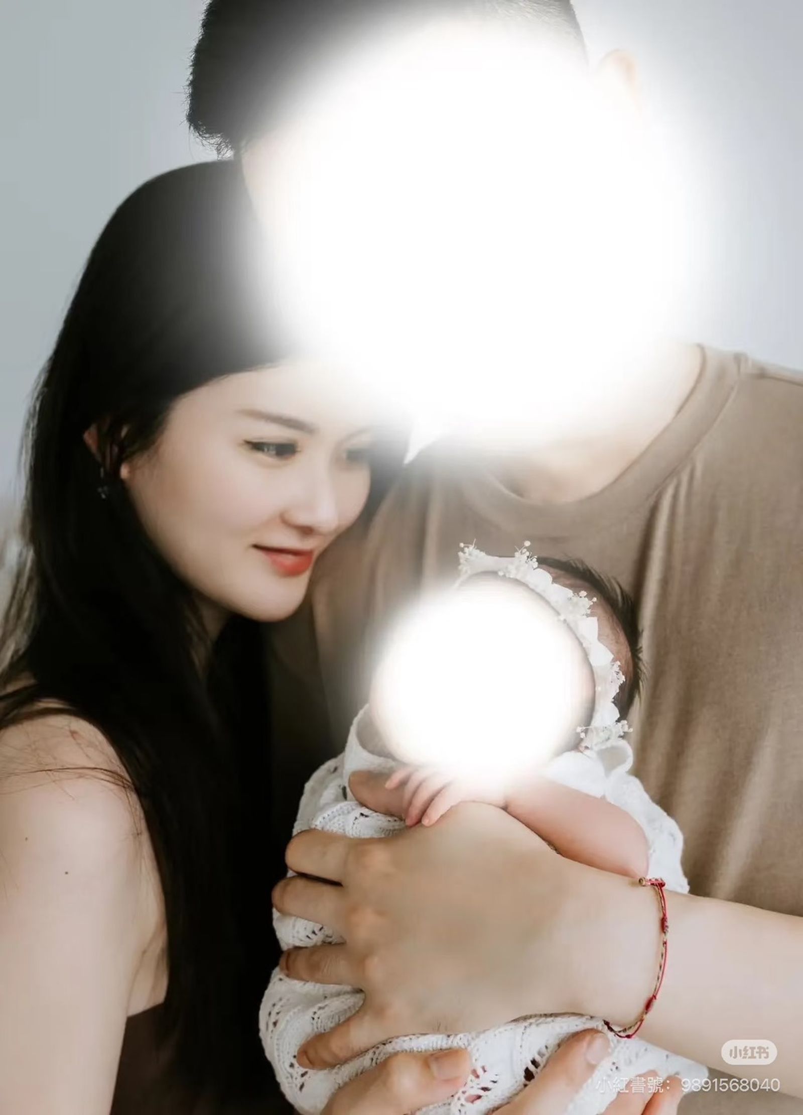 男子曬出多張合照。翻攝小紅書