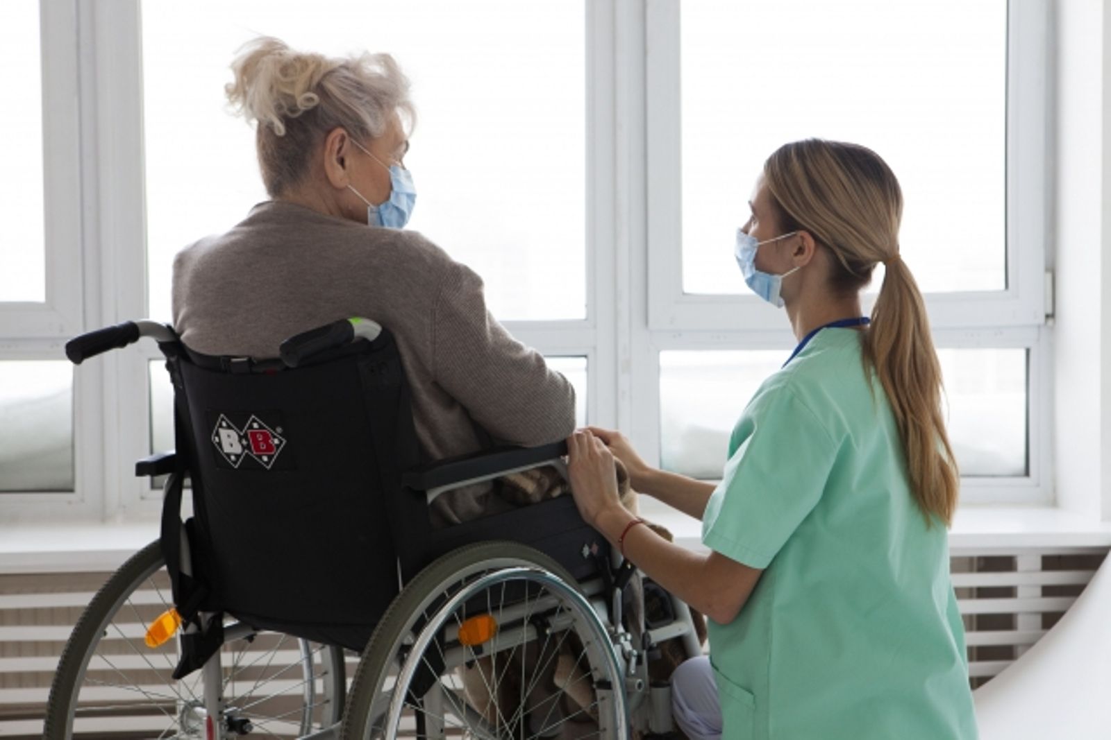 89歲婦賣千萬宅住高級養老村！機構突宣告破產...積蓄全沒