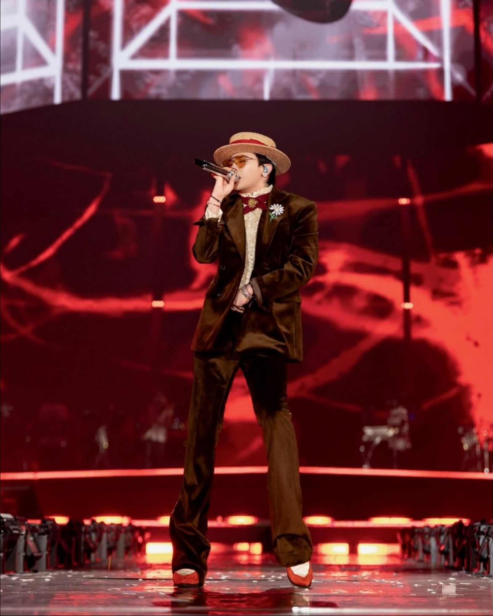 GD曾在台北小巨蛋與大巨蛋開唱。圖／翻攝自IG／xxxibgdrgn