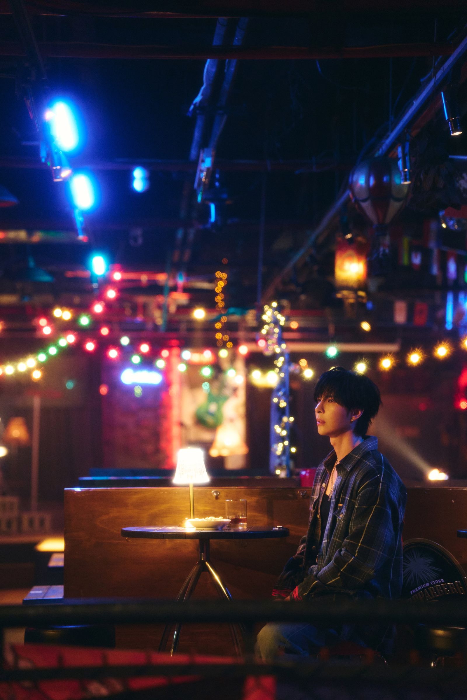 陳勢安在新歌〈生日晚餐〉裡唱出揪心情節。索尼音樂提供