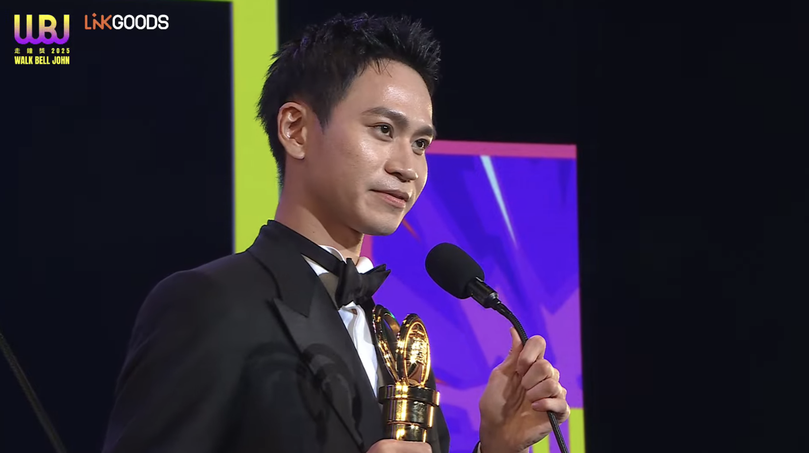 走鐘獎／Andy奪「年度個人創作者」！拍片10年首摘獎　哽咽喊：做人要守本分