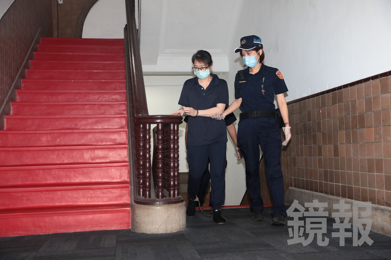 吹哨者揭剴剴生母「棄保潛逃內幕」！施虐照曝「全身對折捆綁」怒轟：誰可以接受？