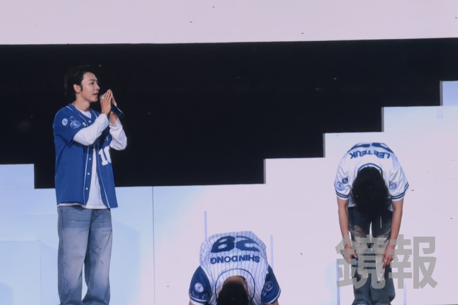 安可直擊/SJ因粉絲應援太強「神童台上行大禮」 吐槽周覓:手鏈很貴