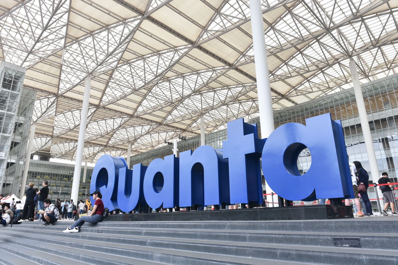 廣達首季賺超過半個股本，第二季可望更旺