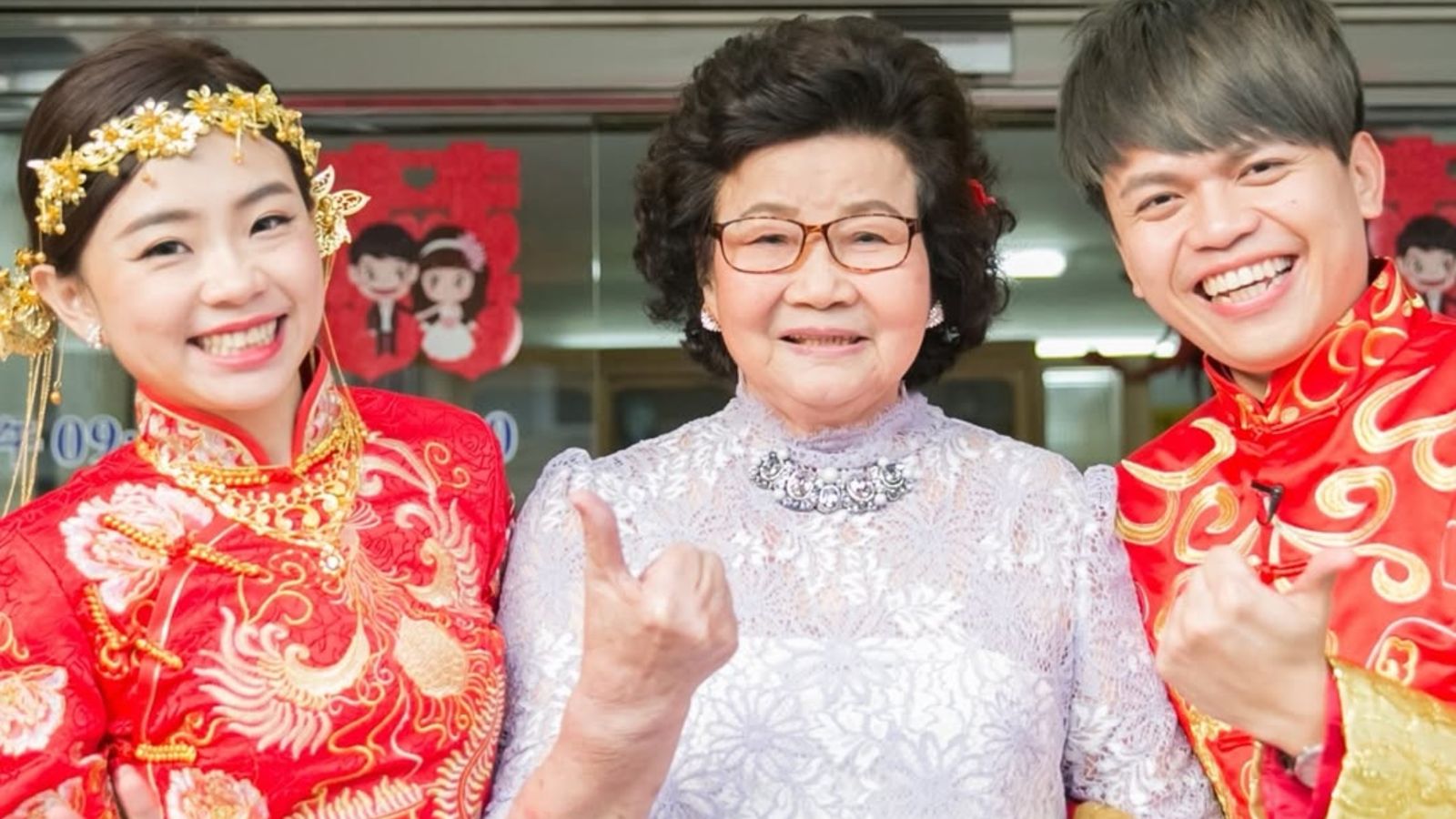 嘎嬤告別式現場曝光!蔡阿嘎不捨卻沒掉淚 痛揭背後原因