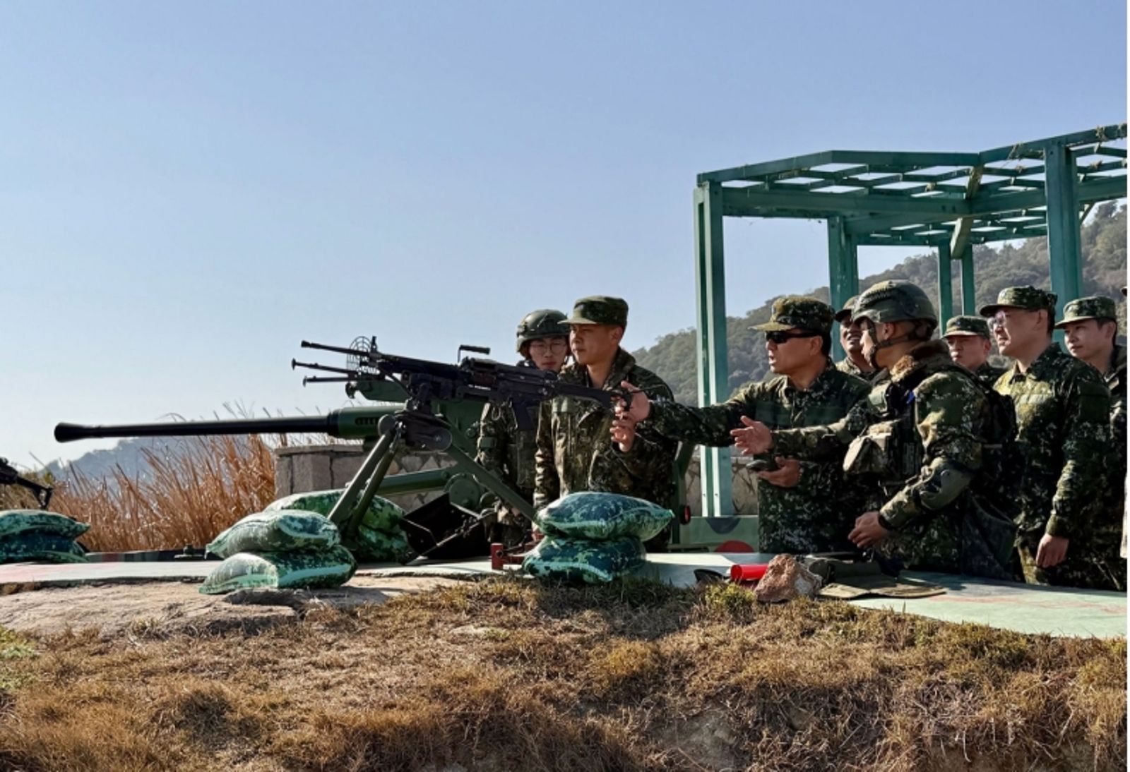 抖內正妹直播主到欠債！馬防部中士6萬賣掉「聯合作戰計畫」　重判12年下場慘