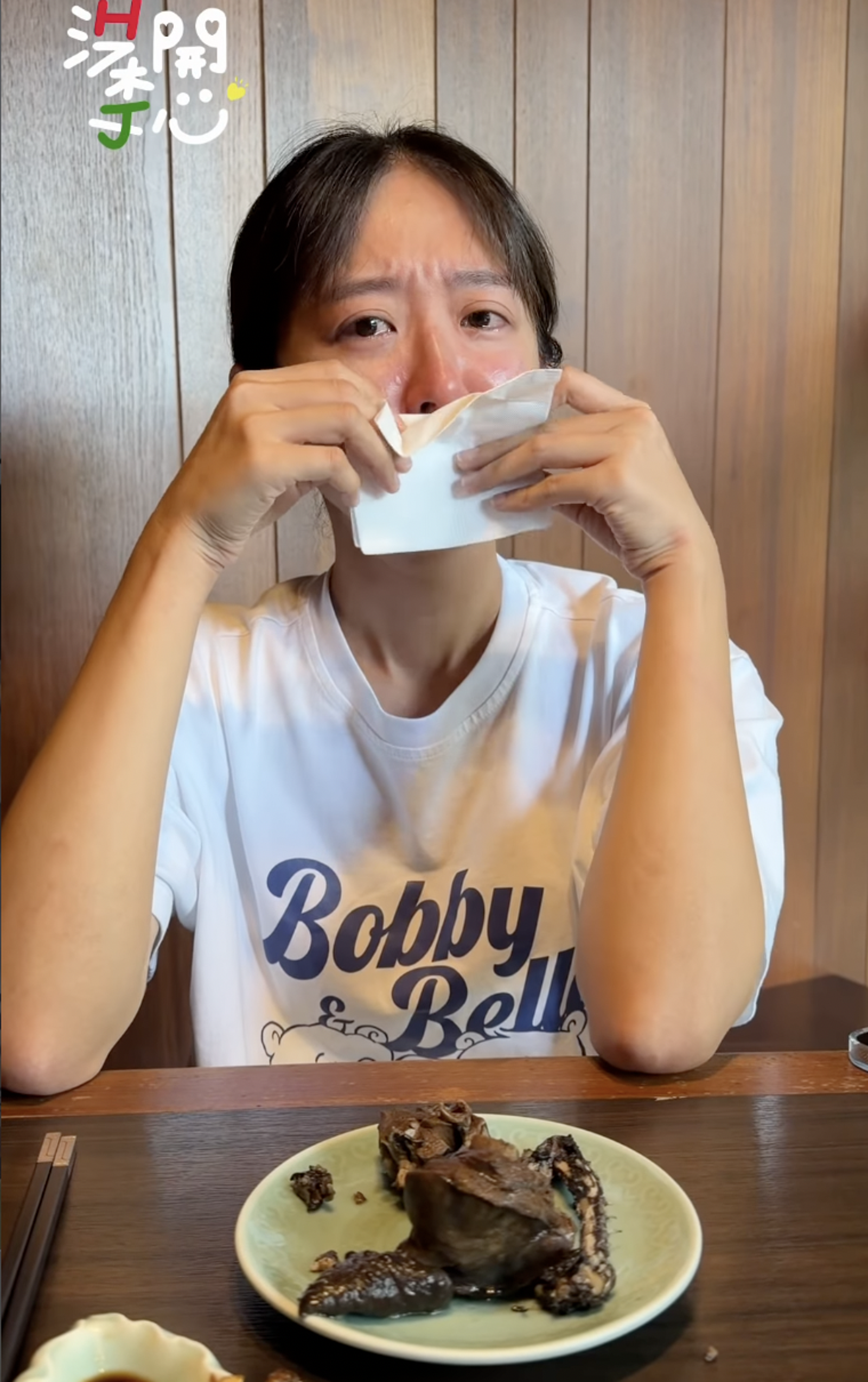 洪詩在餐廳爆哭。翻攝IG @mejack