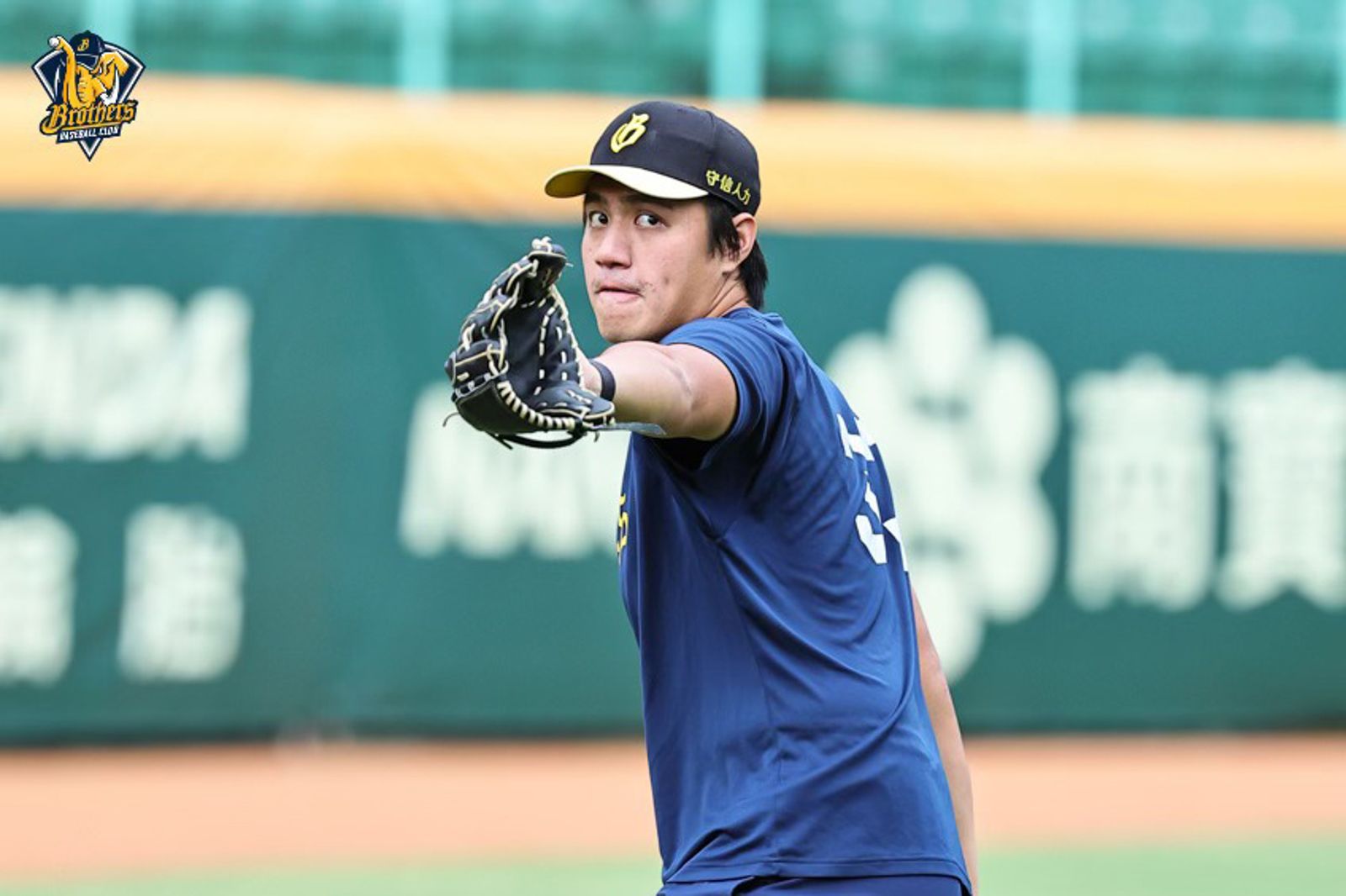 中職/鄭浩均首度投不滿五局 平野惠一肯定心態進步並送叮嚀