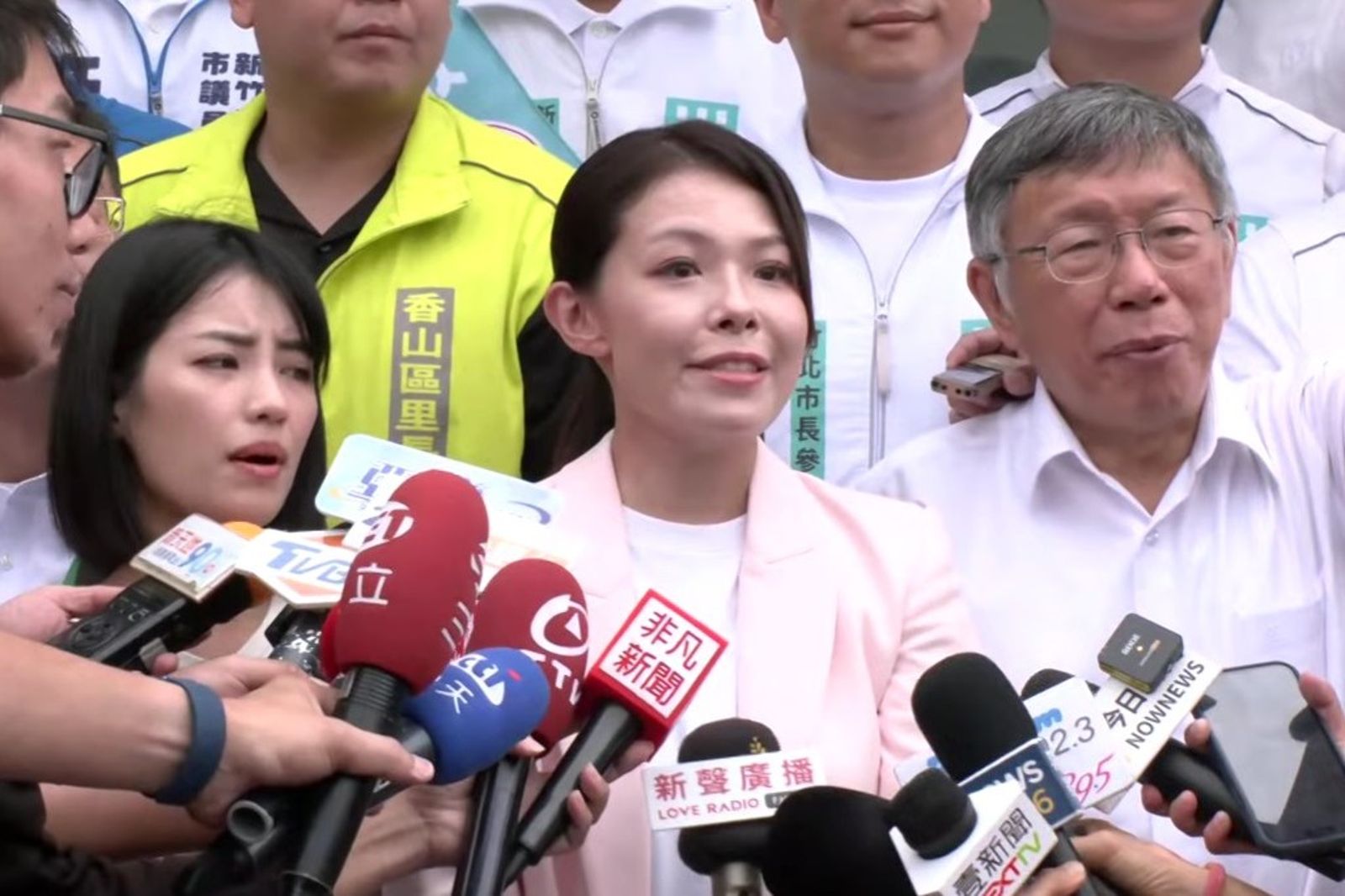 竹北市長選戰助陣邱臣遠?高虹安:支持優秀的候選人