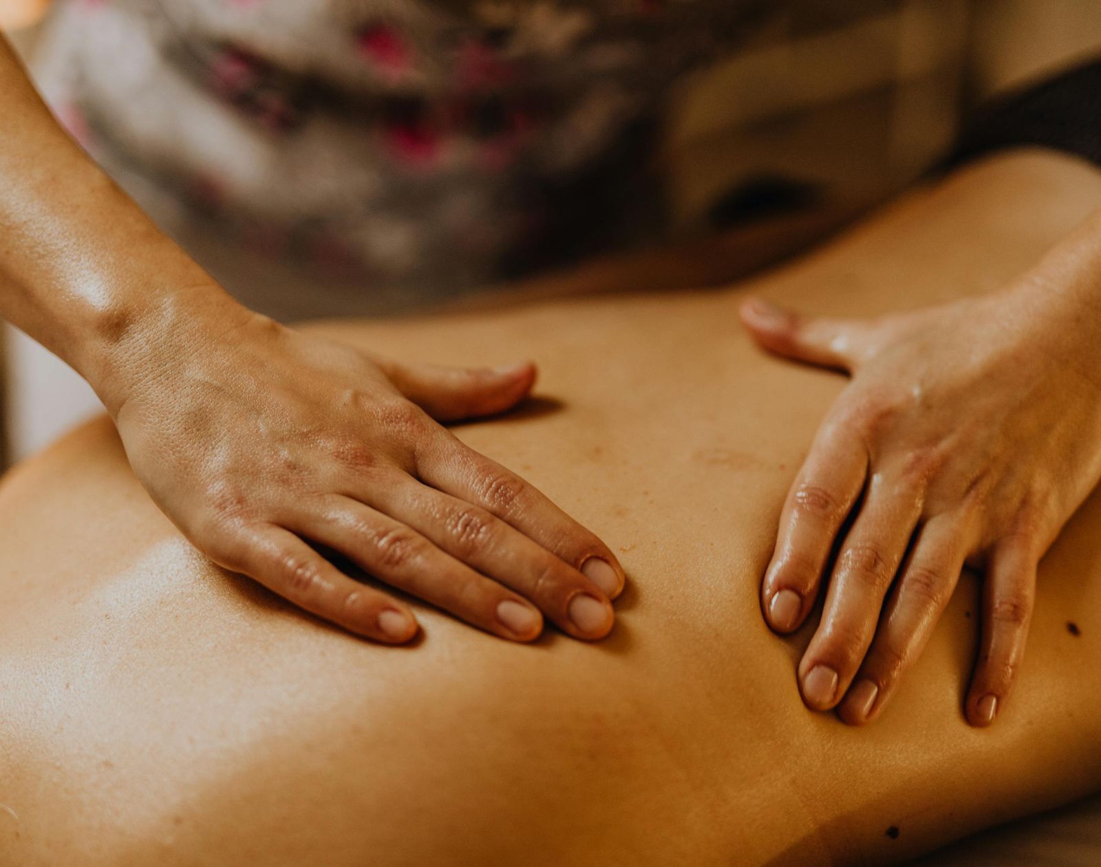 別再亂抓！「抓龍筋」按摩恐傷男性生殖器　泌尿醫揭背後風險