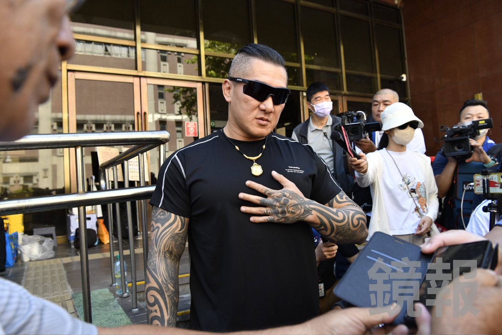 直播狠嗆「斬賴清德狗頭」　檢警出手偵辦！館長爆粗口：辦他X逼啦