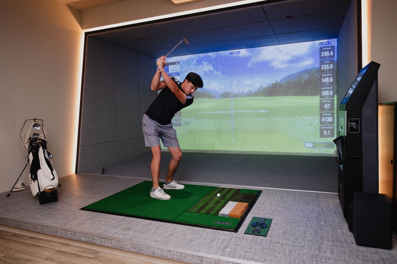 沒學過也能漂亮揮桿！開球俱樂部國手級教練帶你快速上手高爾夫