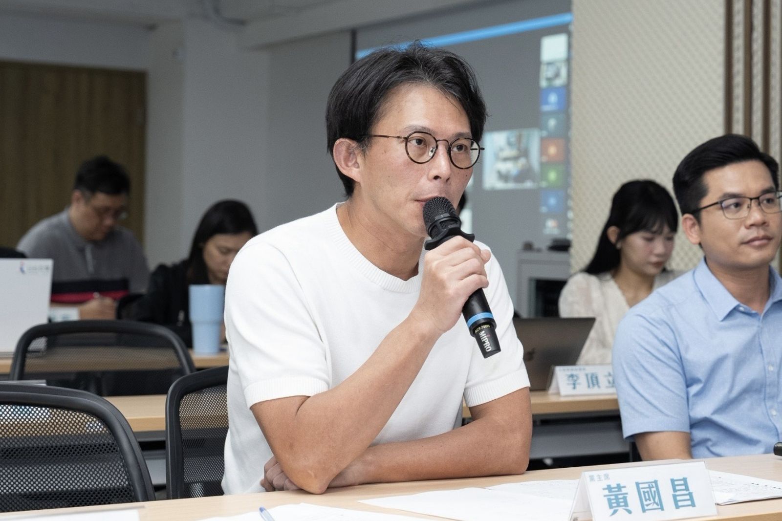 藍綠封殺安樂死公投 黃國昌喊話別打假球:2027推動公民連署
