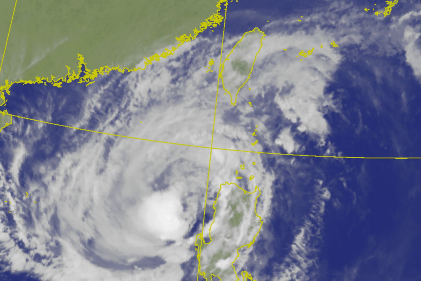 粉專提醒，不要因為颱風的強度減弱而放鬆警惕。圖／中央氣象署