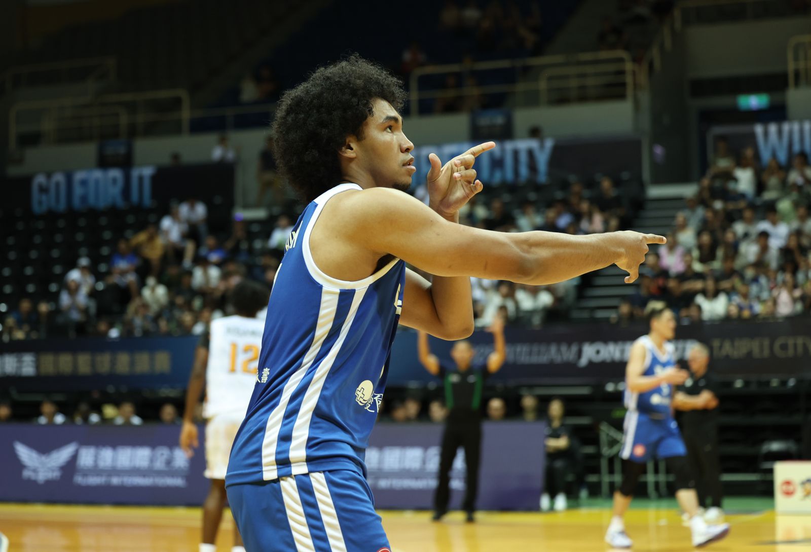 籃球／賀丹飆19分！中華藍轟17記三分痛宰巴林