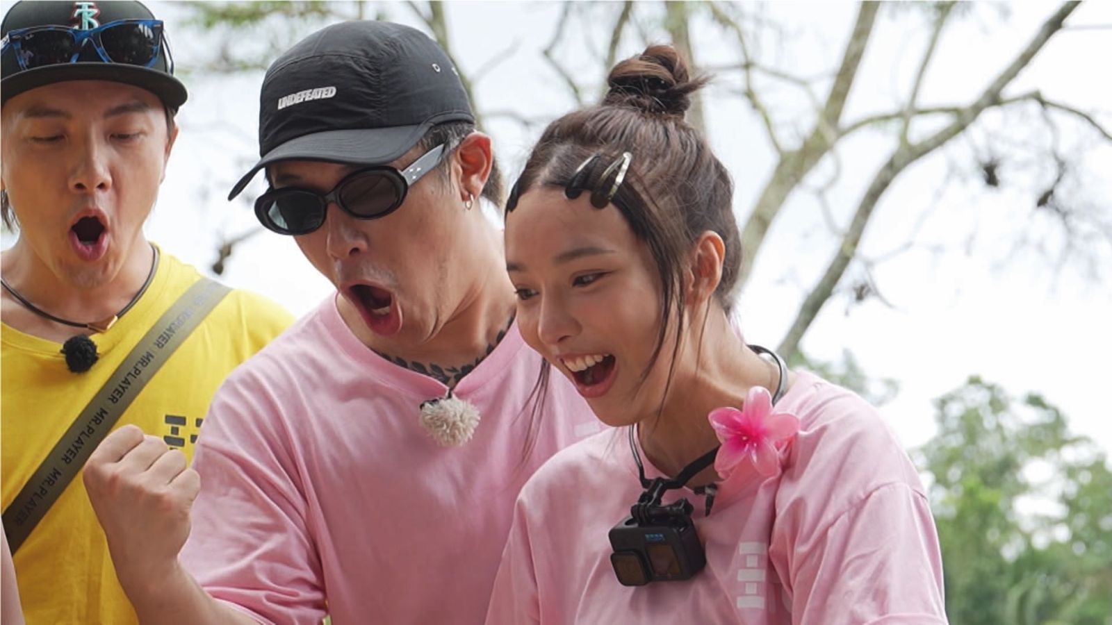 綜藝玩很大前進峇里島,坤達(左起)、玖壹壹健志、Mia。綜藝玩很大提供