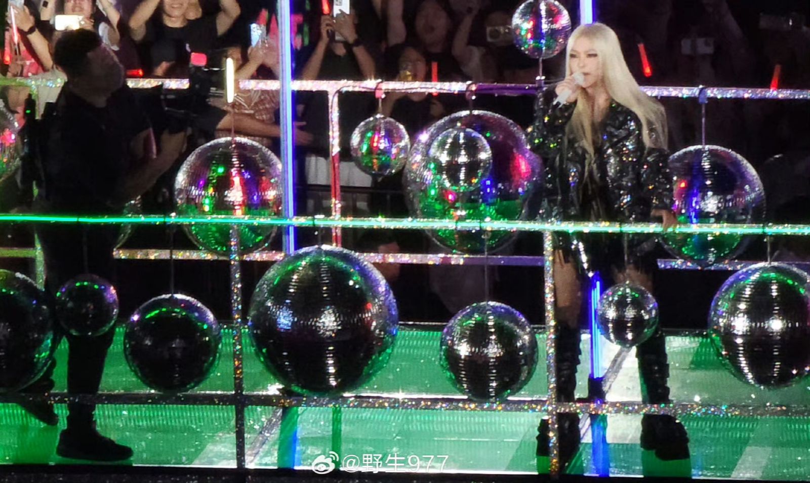 張惠妹5月31日在南昌舉辦演唱會。翻攝微博